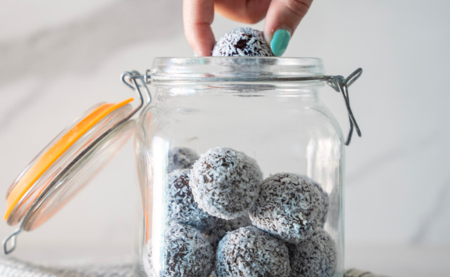 4 ingredient Bliss Balls