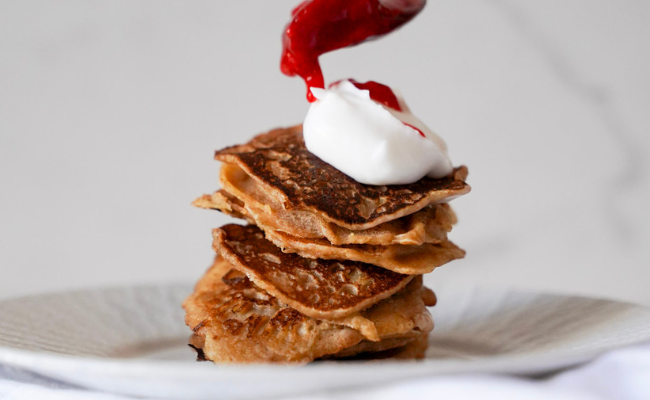 Apple Pikelets with a Strawberry Compote