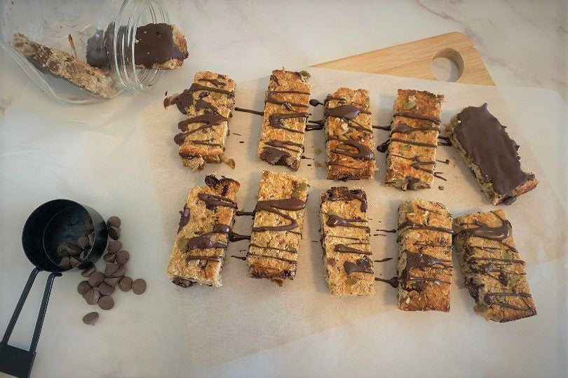 Cacao coated breakfast bars