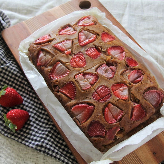 Strawberry Teacake