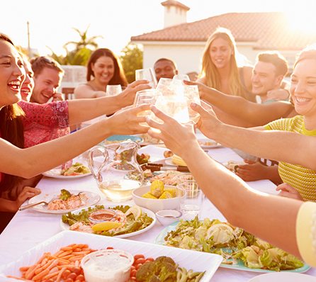 10 Ways to Stay Healthy and Still Have Fun on New Year's Eve